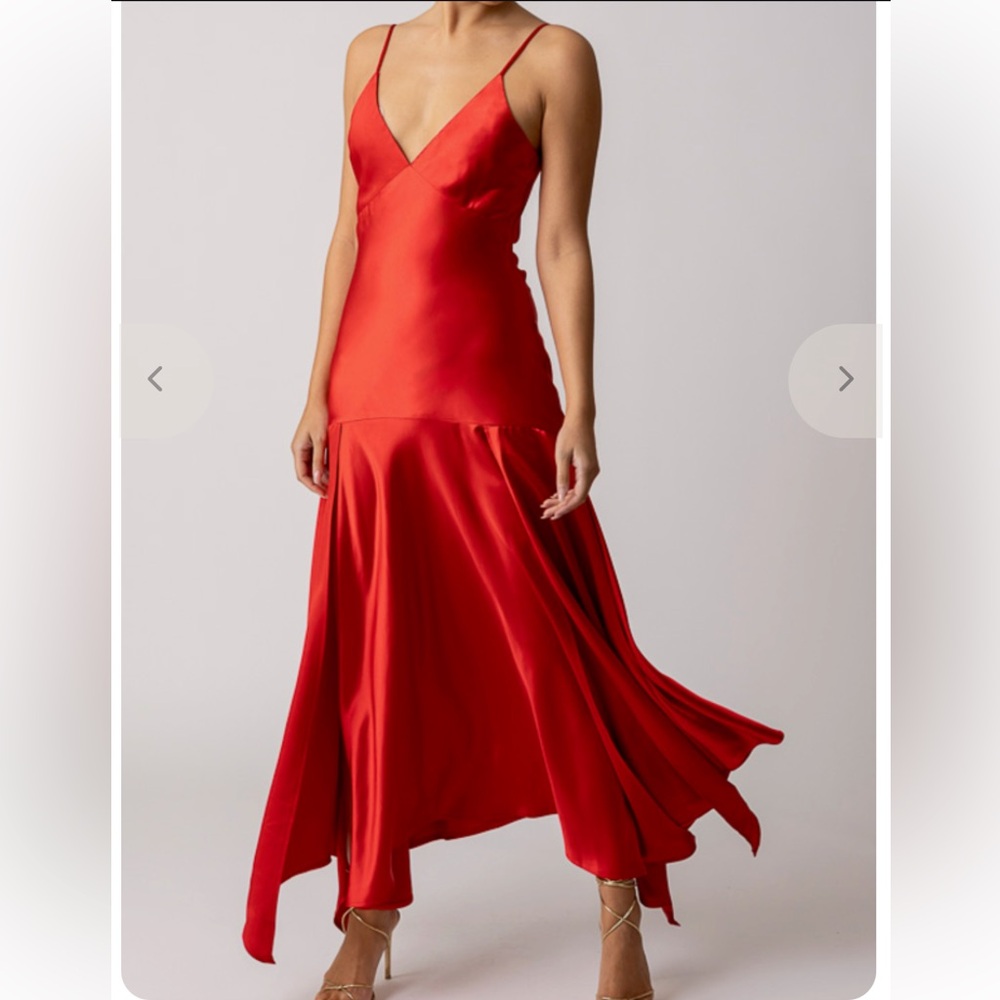 Line and Dot- Reseda satin dress